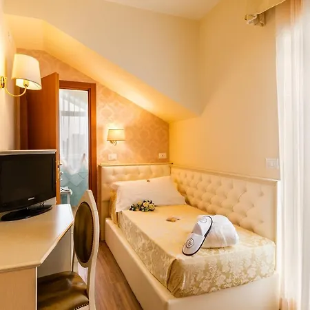 Mazzanti Hotel