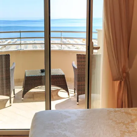 Mazzanti Hotel 4*
